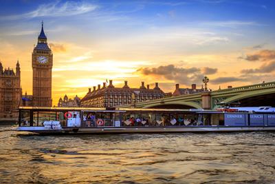 All the key Thames sights on board the Mother's Day cruise